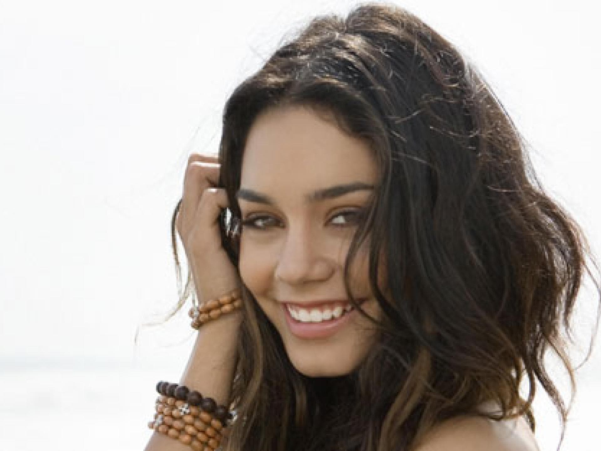 vanessa-hudgens-foto-andrew-macpherson-557x313-271735.jpg vanessa-hudgens-foto-andrew-macpherson-557x313-271735.jpg