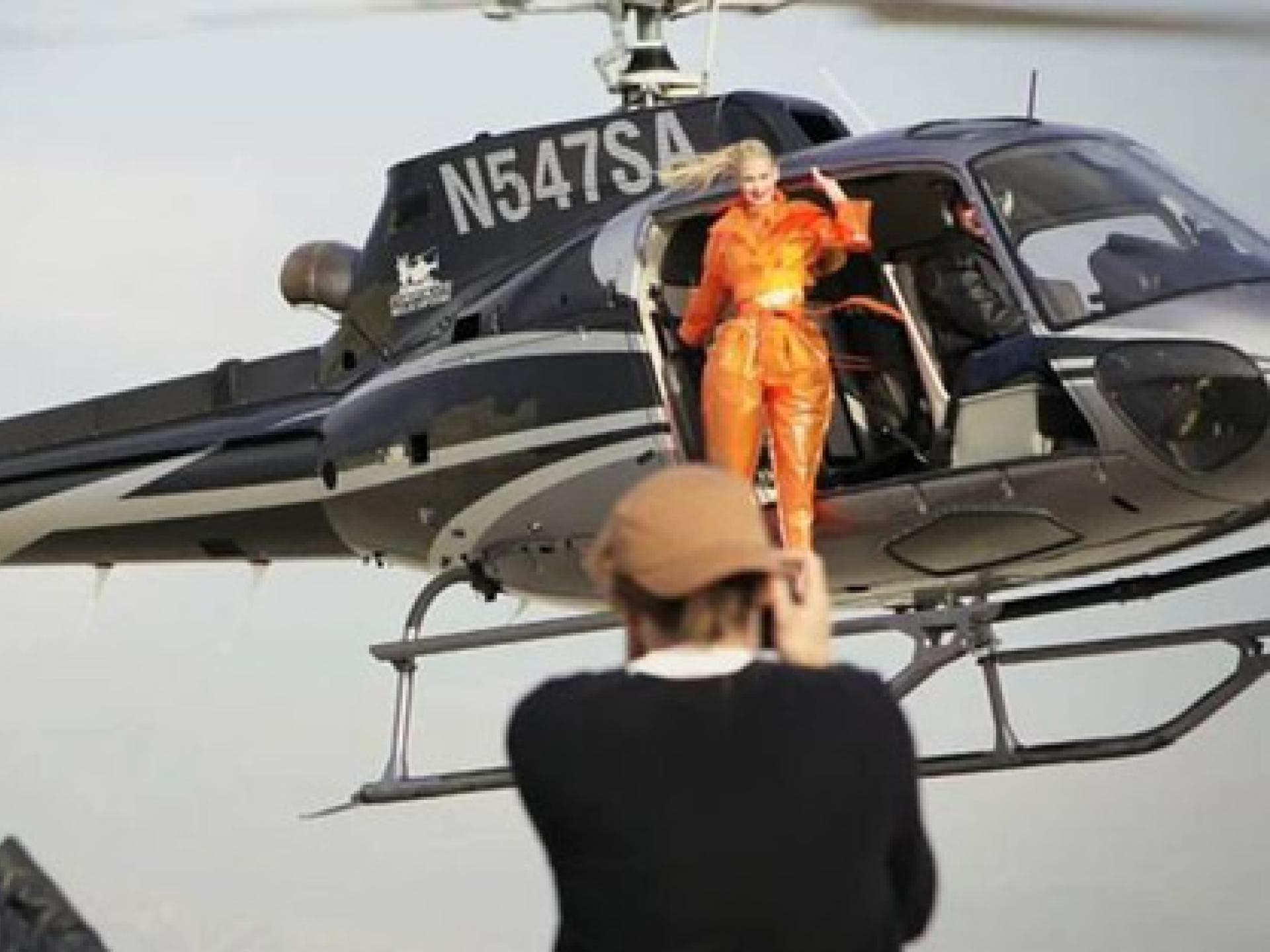 gntm-folge-6-helikopter-aufmacher-neu-557-2036990.jpg gntm-folge-6-helikopter-aufmacher-neu-557-2036990.jpg