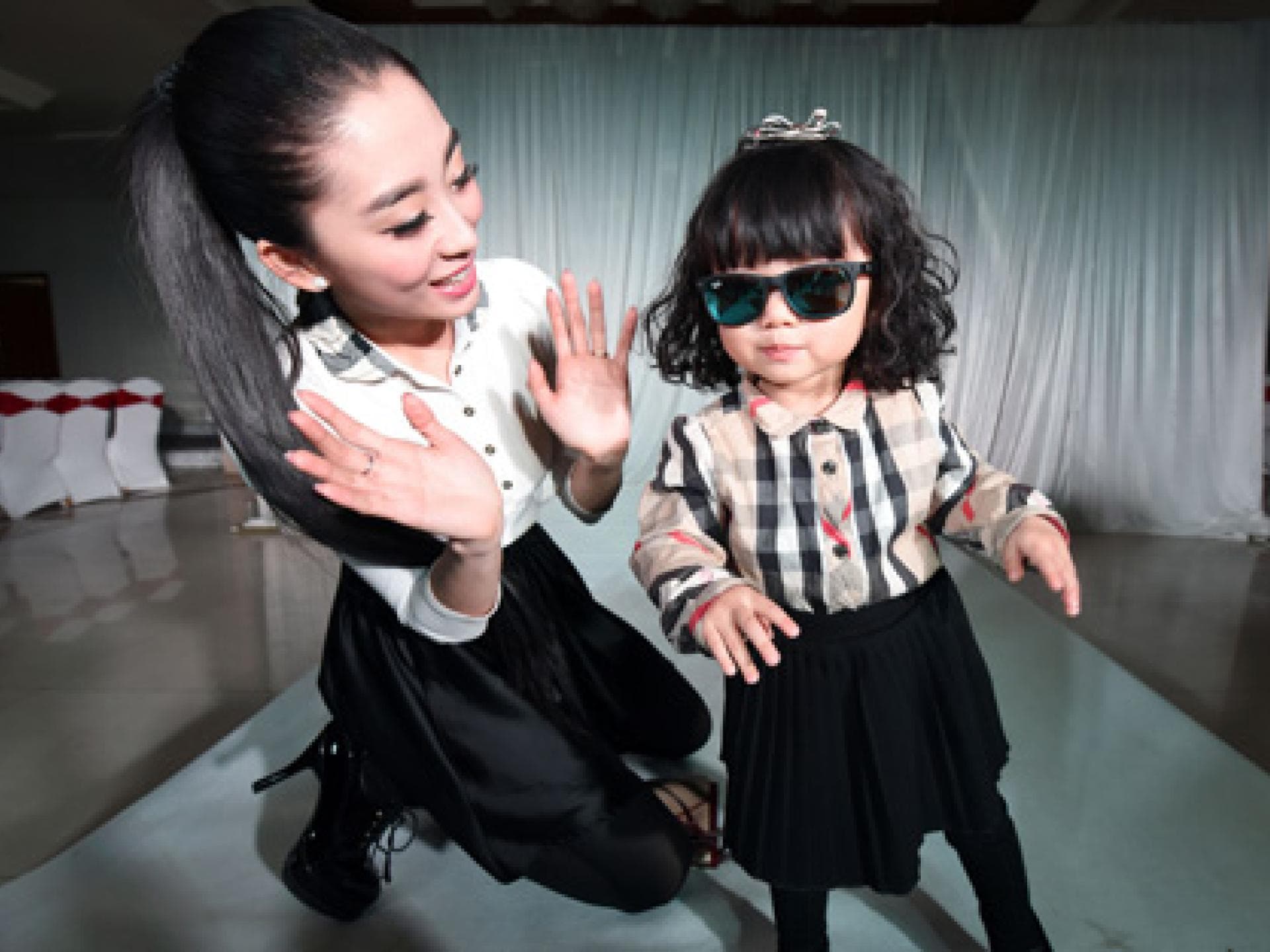 mutter-tochter-china-557-2051269.jpg