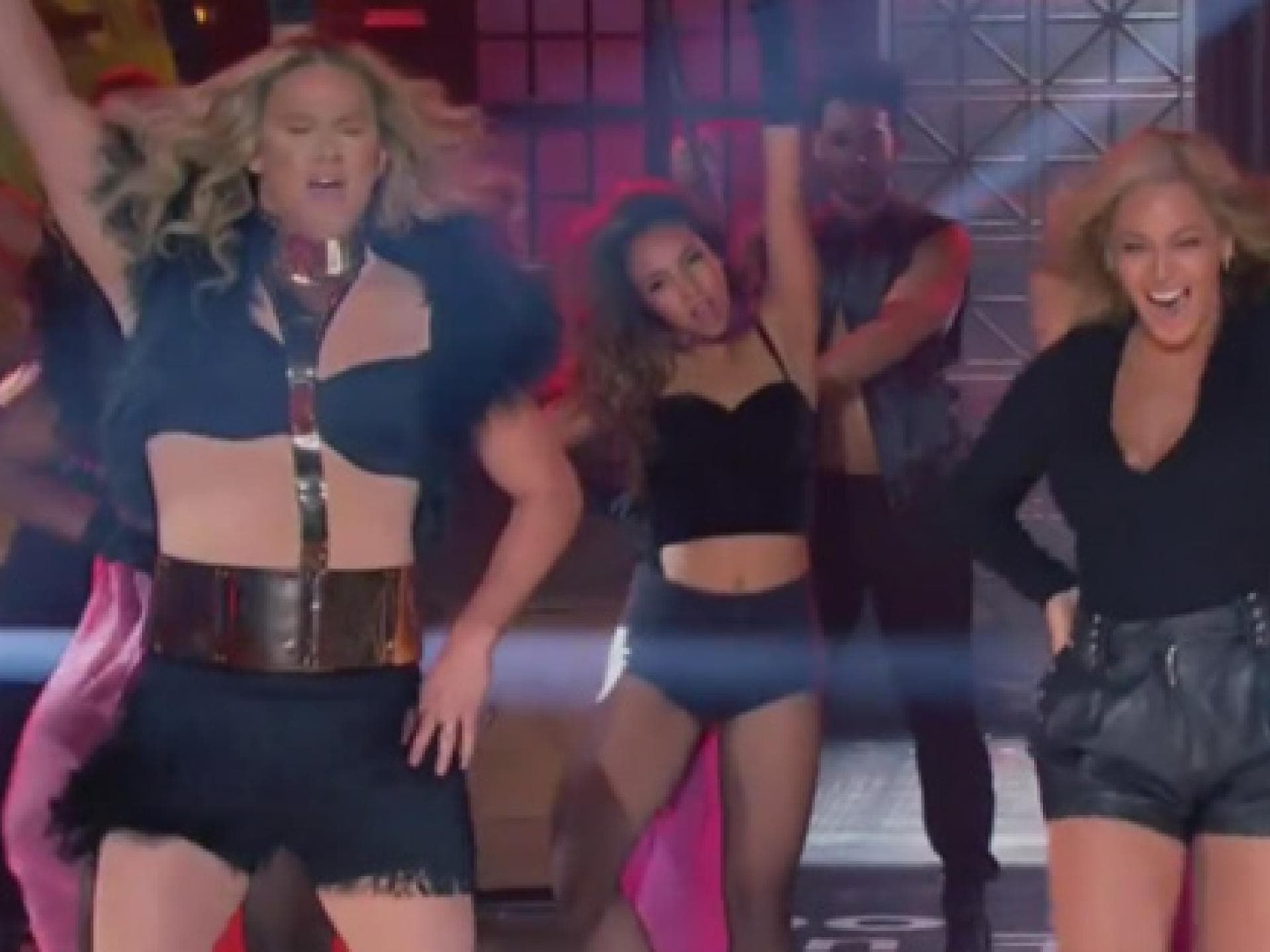 beyonce-channing-tatum-run-the-world-2099968.jpg beyonce-channing-tatum-run-the-world-2099968.jpg
