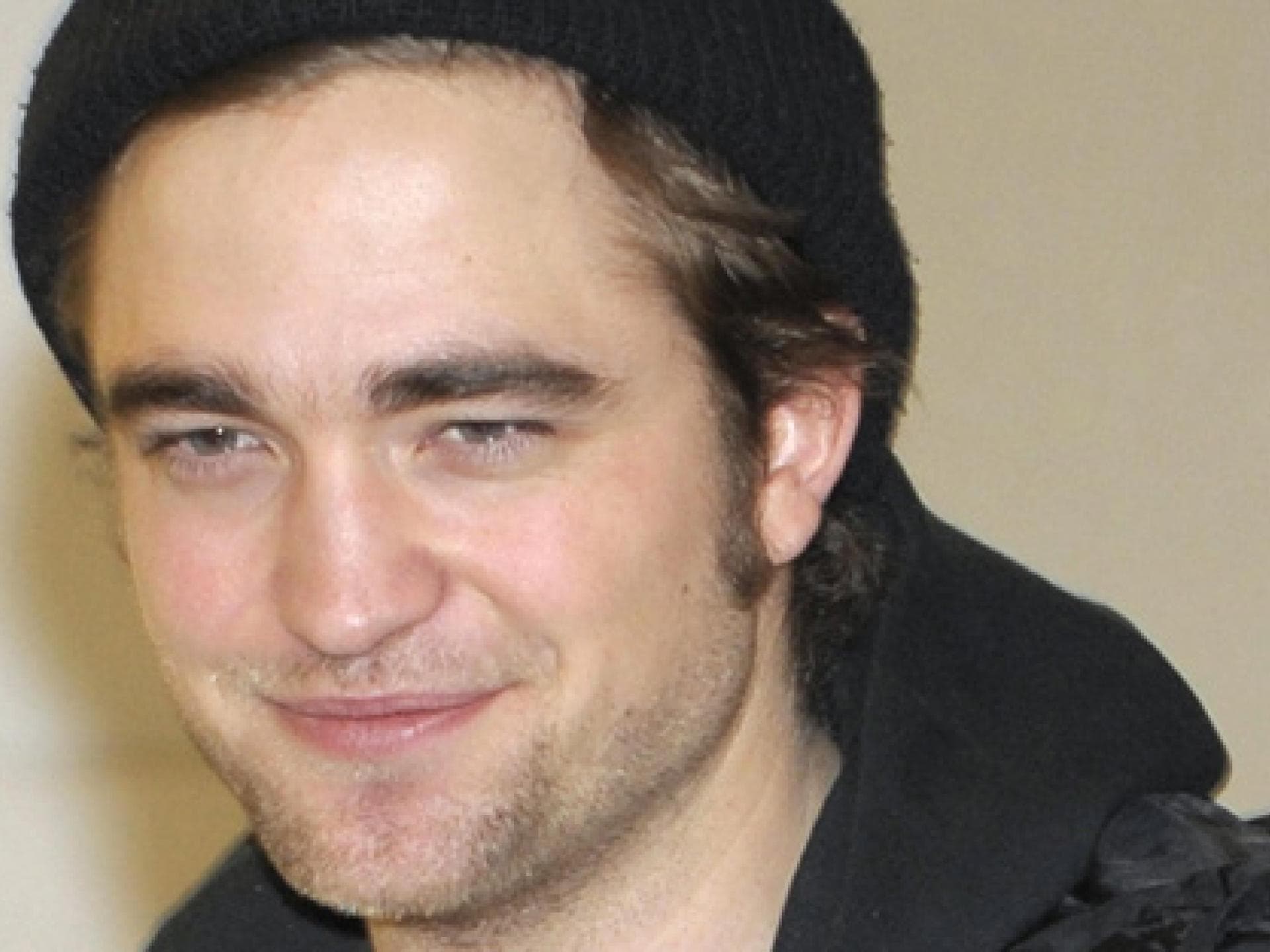 robert-pattinson-foto-getty-images-557x313-355346.jpg