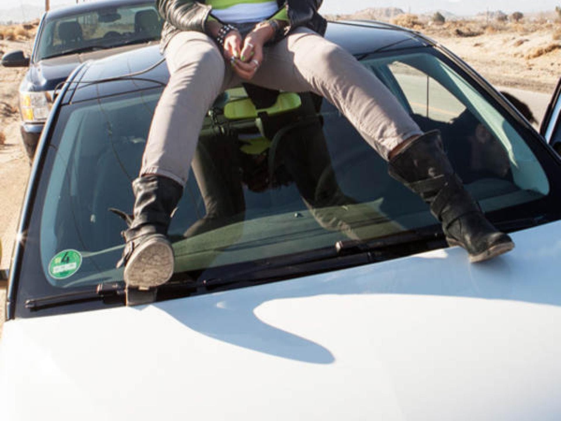 Lovelyn modelt für Opel