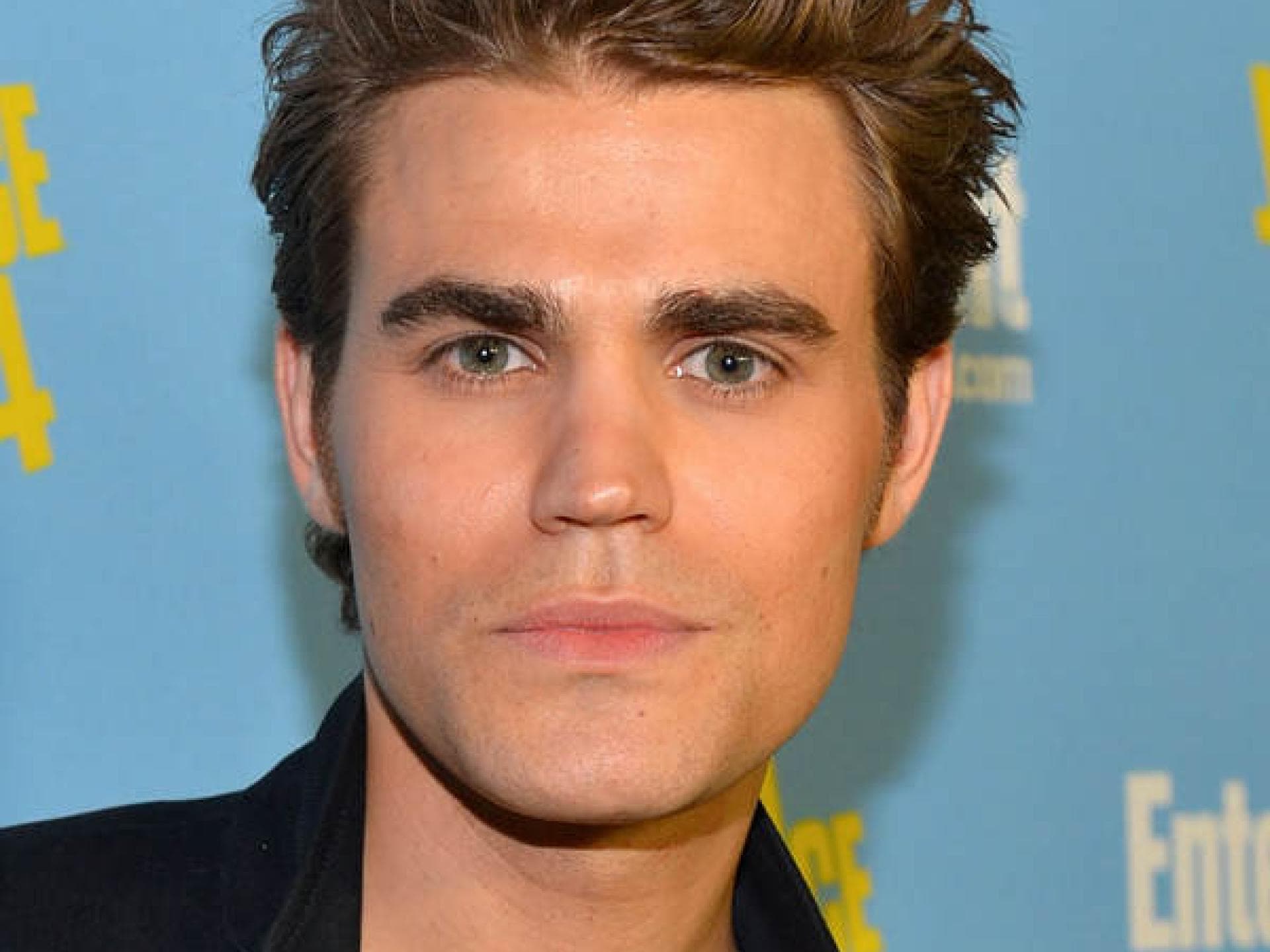 Paul Wesley heiß?