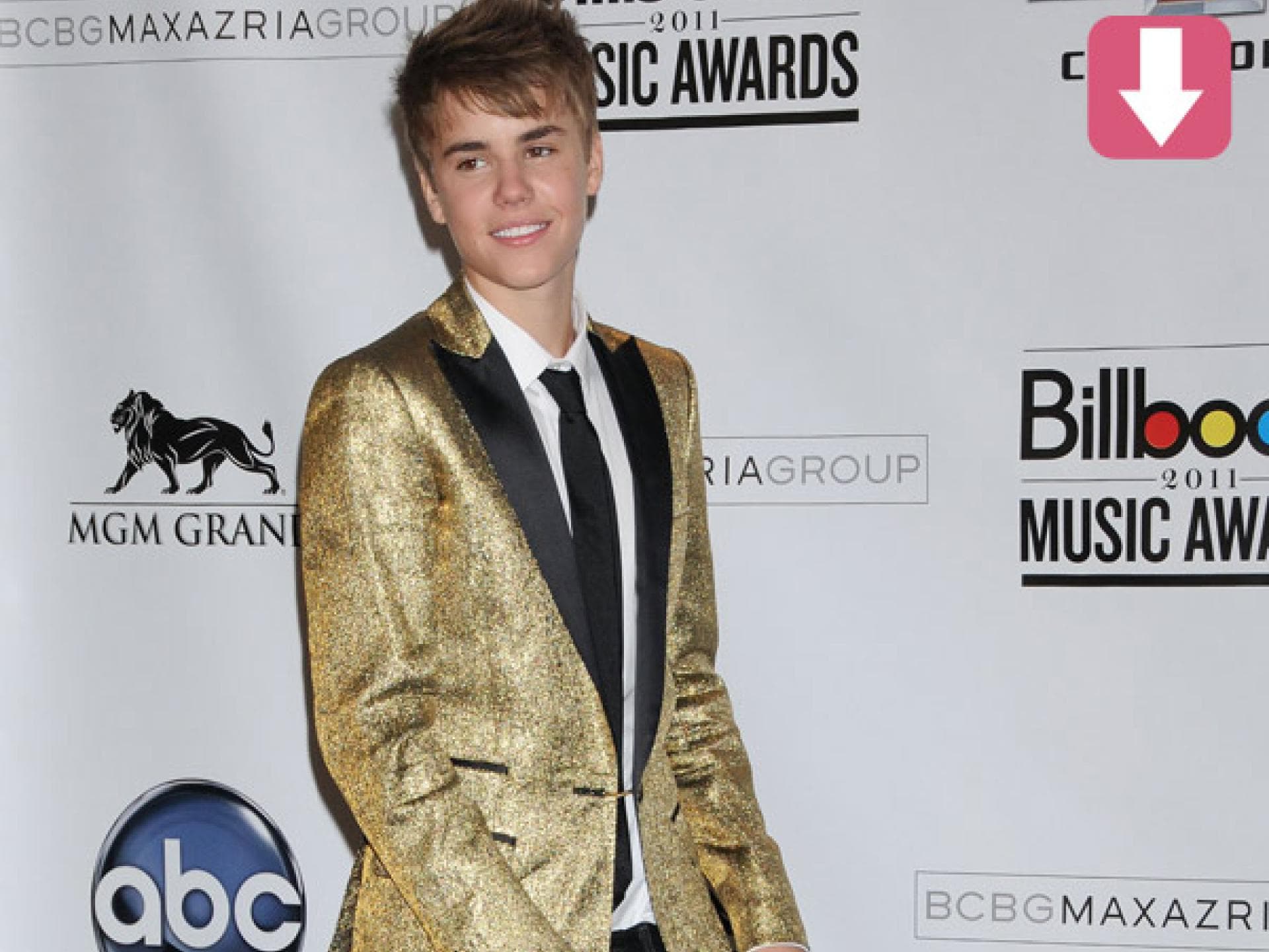Justin Bieber in Gold