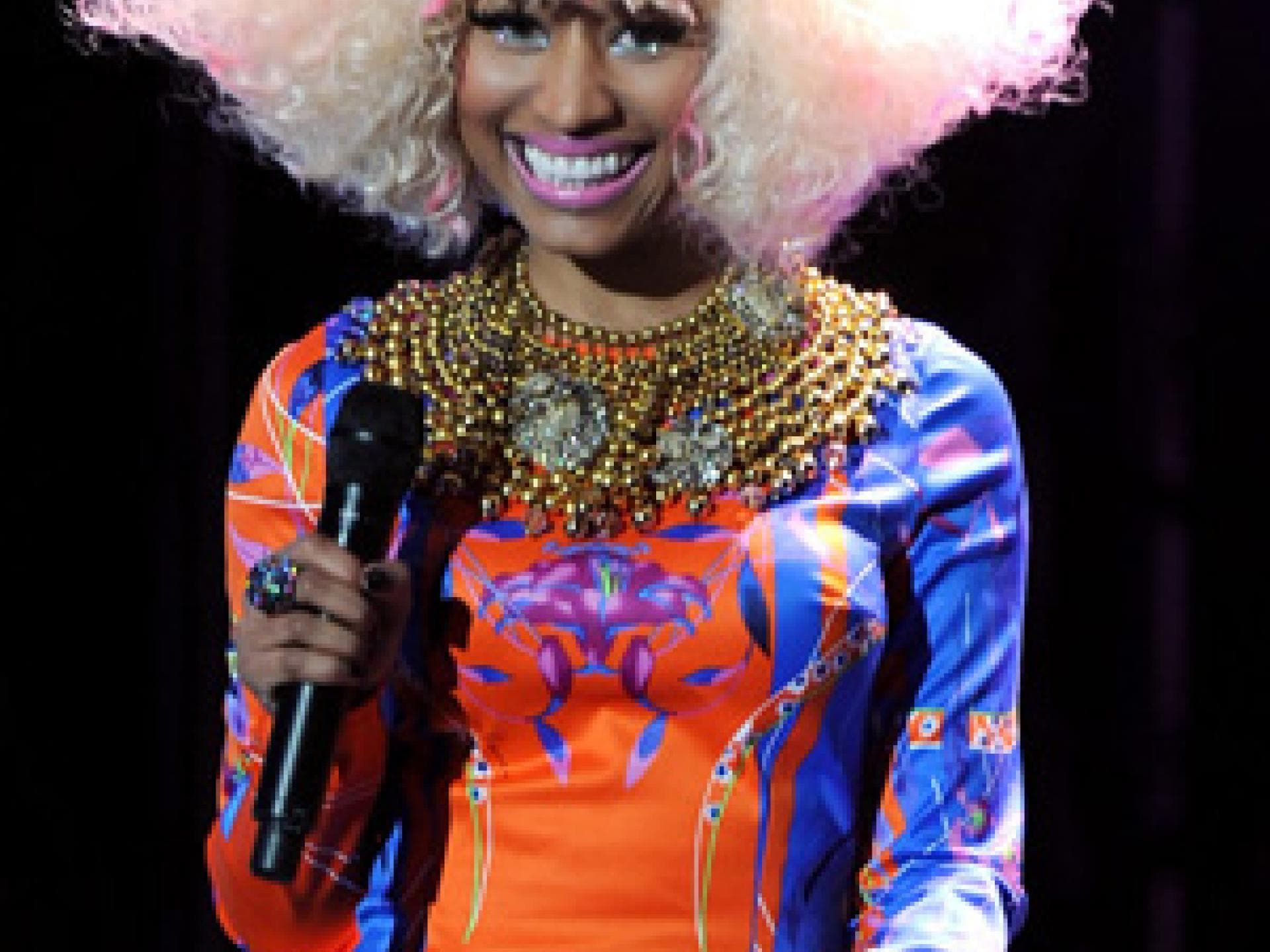 Nicki Minaj im freaky Outfit