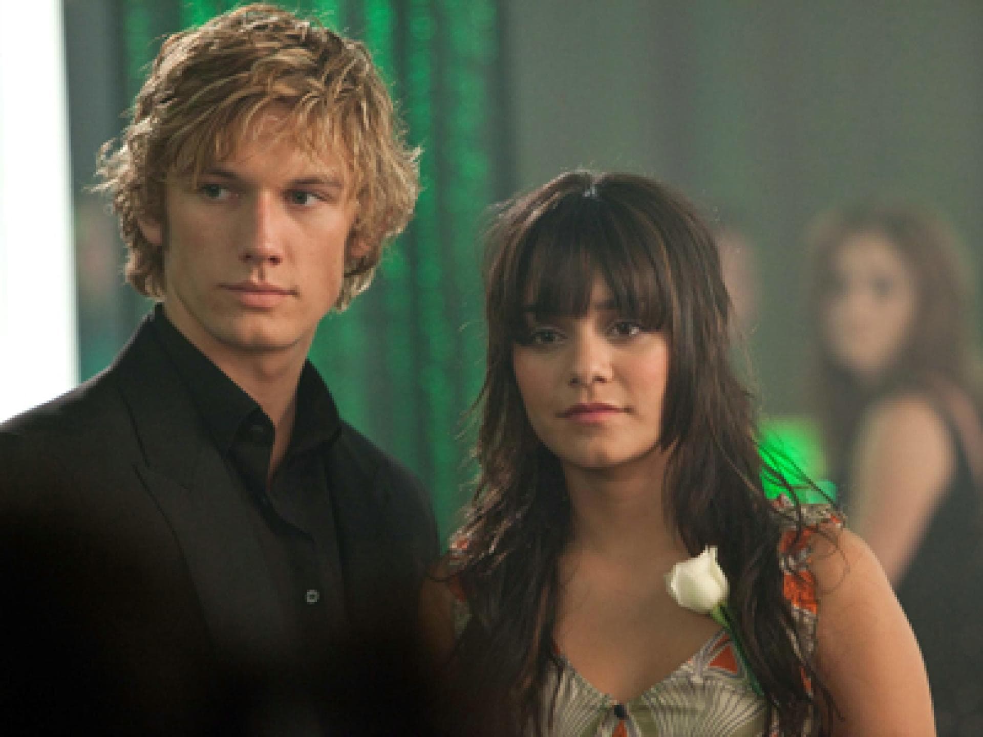 Vanessa Hudgens und Alex Pettyfer ein Paar im Beastly-Film?