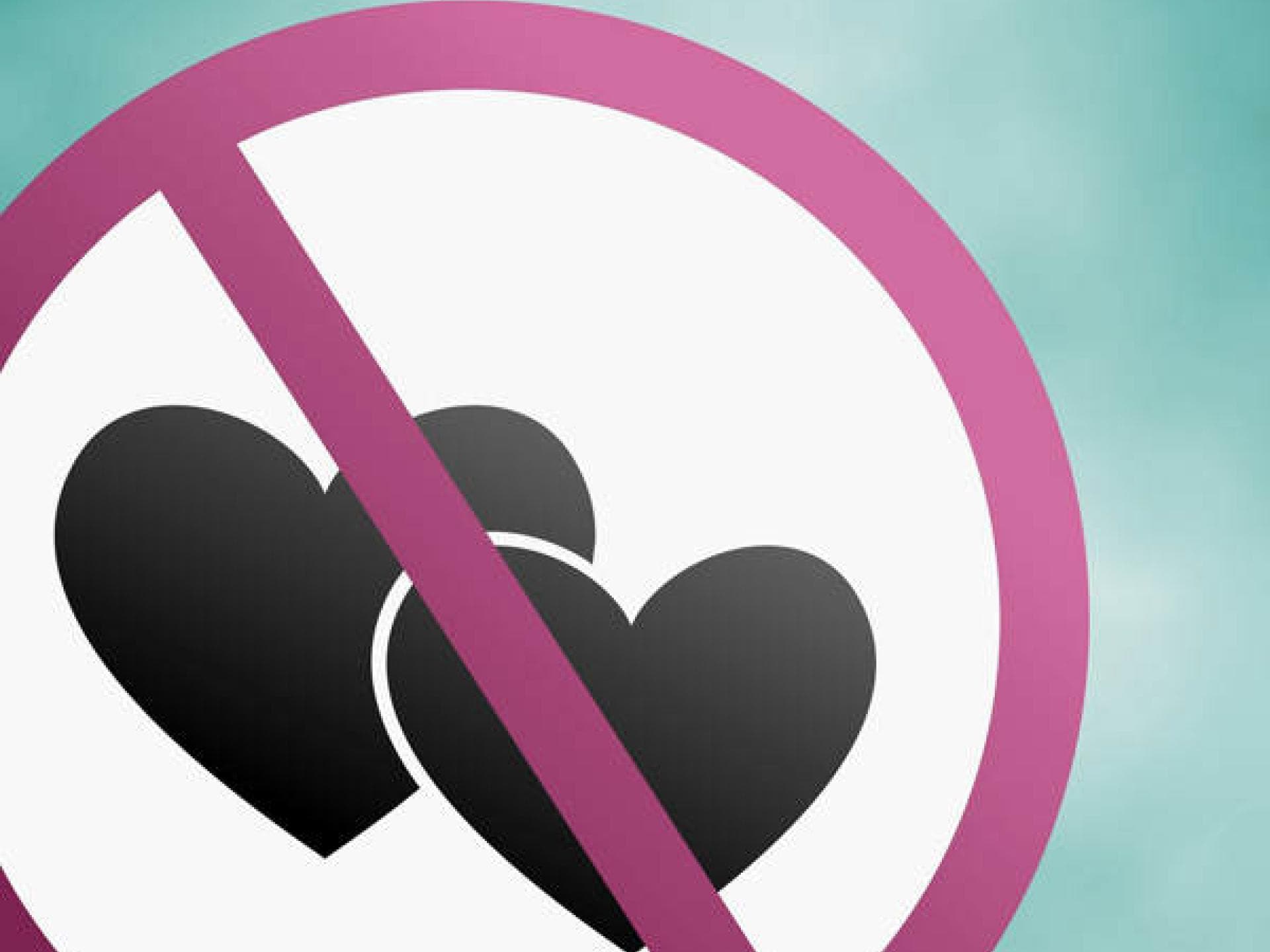 Er sagt: „Du liebst mich doch gar nicht“