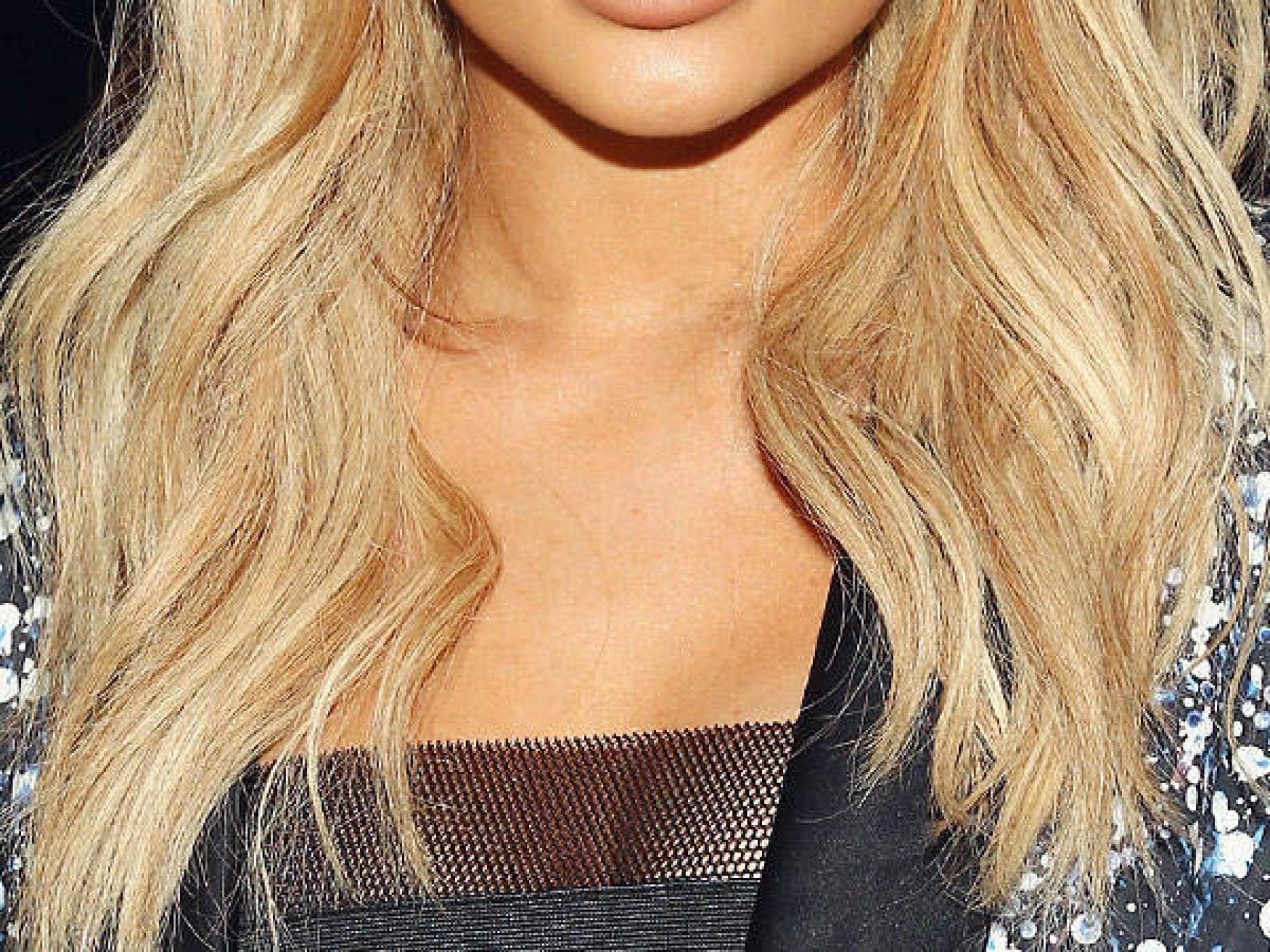 Kylie Jenner ohne Augenbrauen