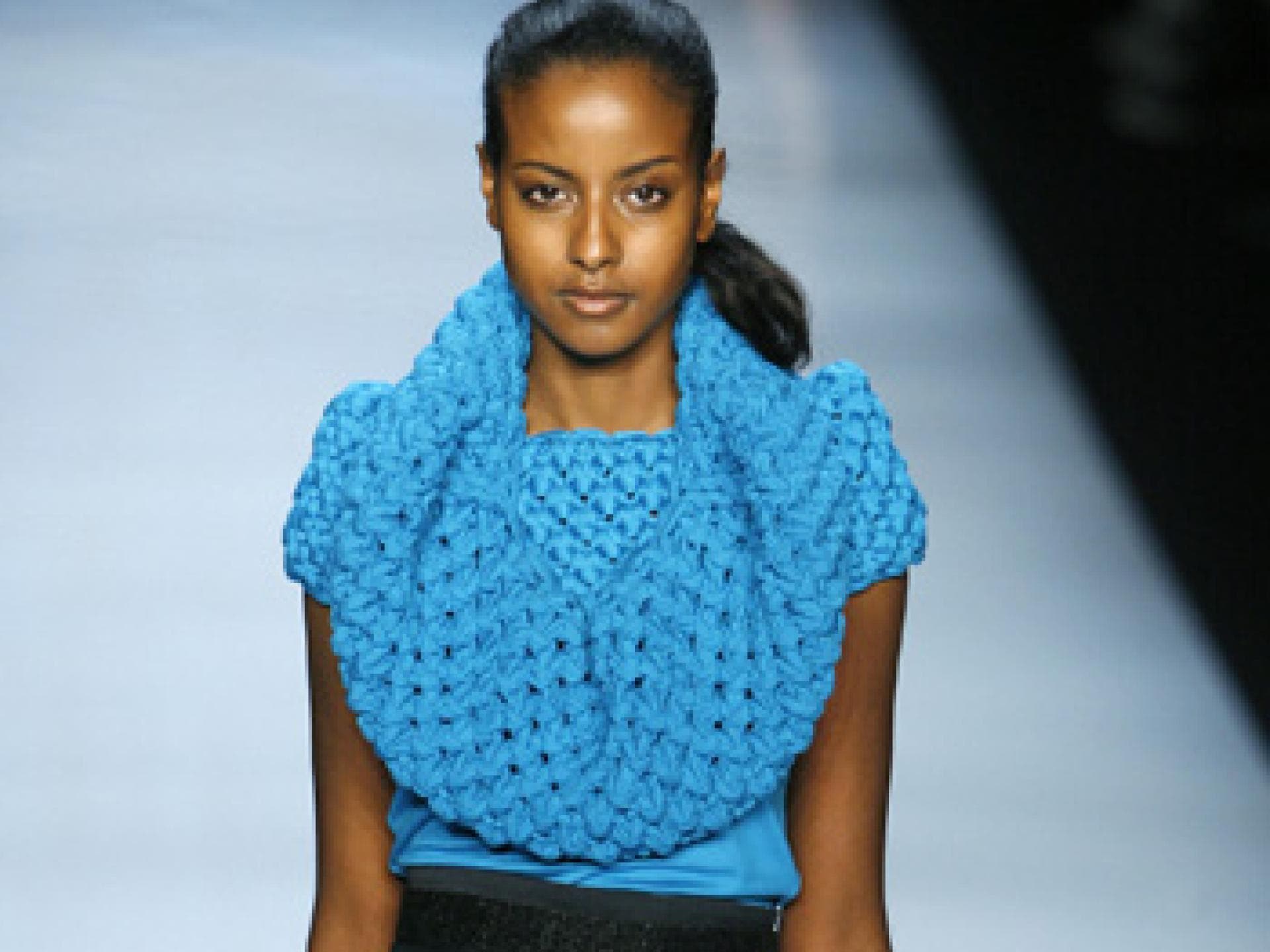 Sara Nuru für Lena Pfeil Sara Nuru für Lena Pfeil