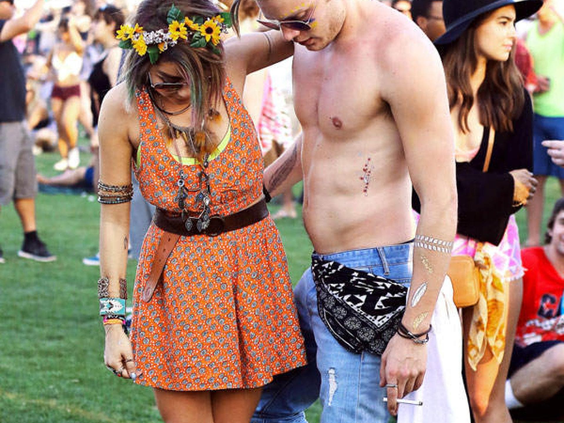 Sarah Hyland im Blümchen-Dress Sarah Hyland im Blümchen-Dress