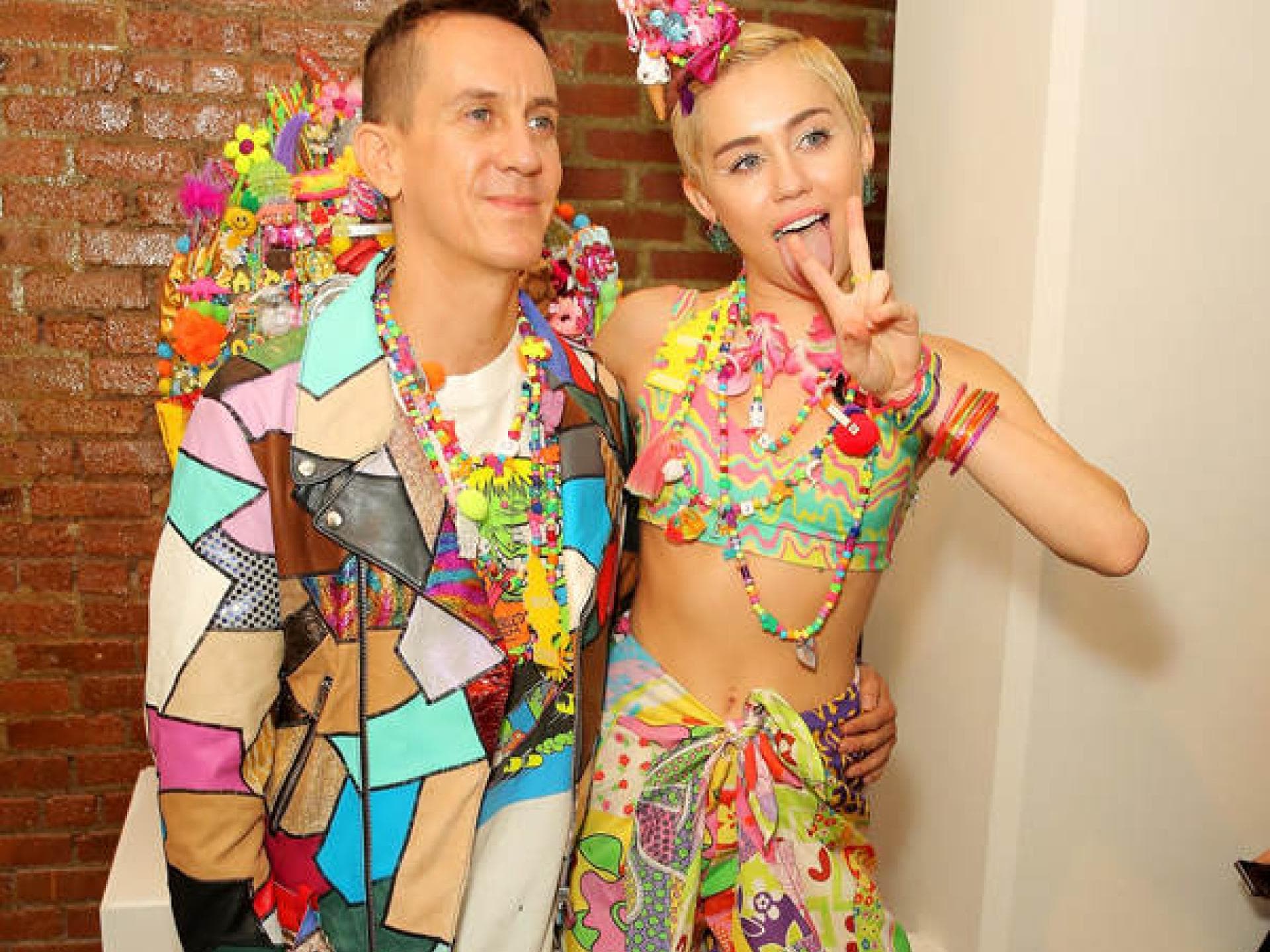 Miley Cyrus: Jeremy Scott Fashion Show Miley Cyrus: Jeremy Scott Fashion Show
