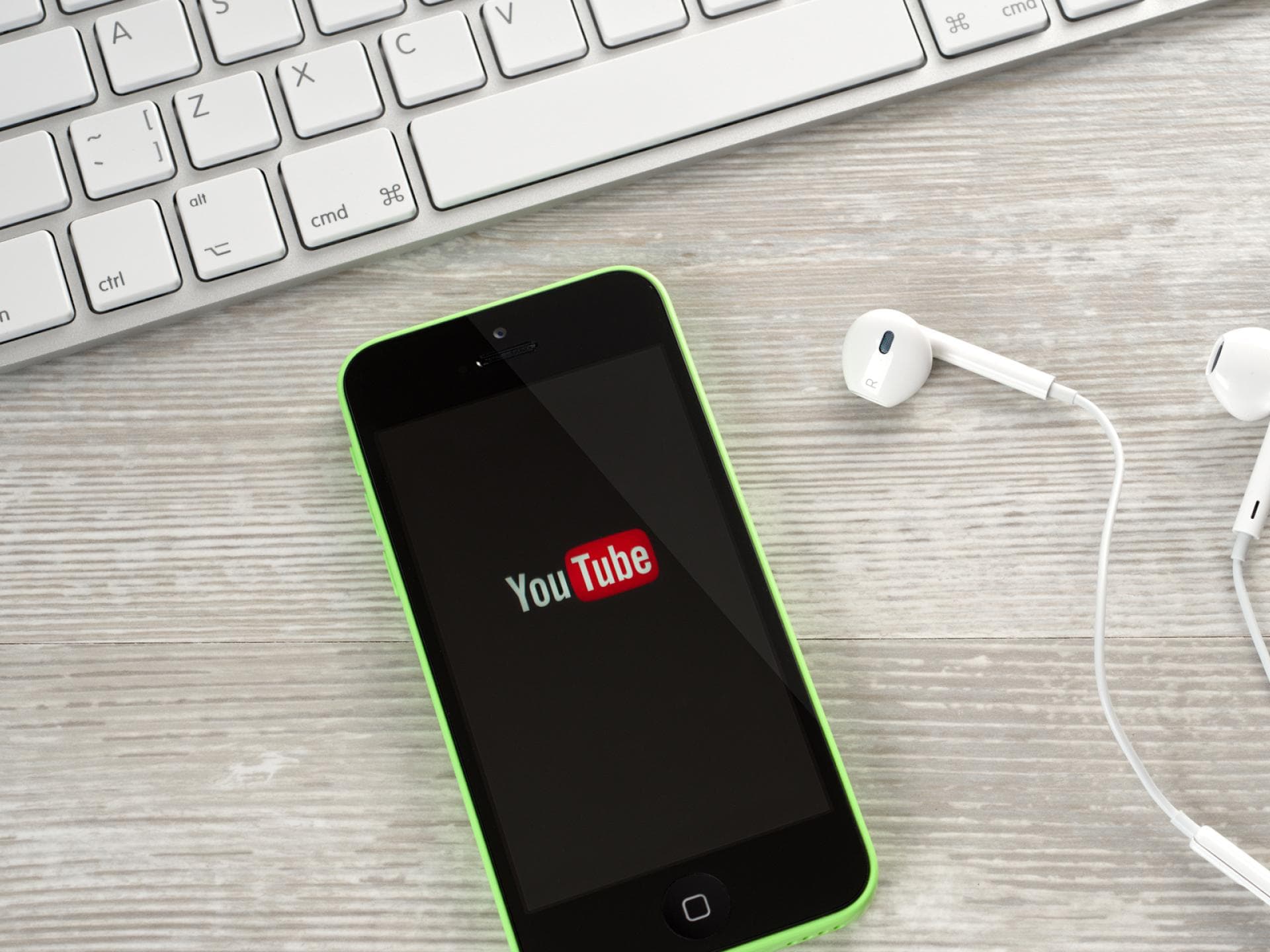 Youtuber quer Youtuber quer