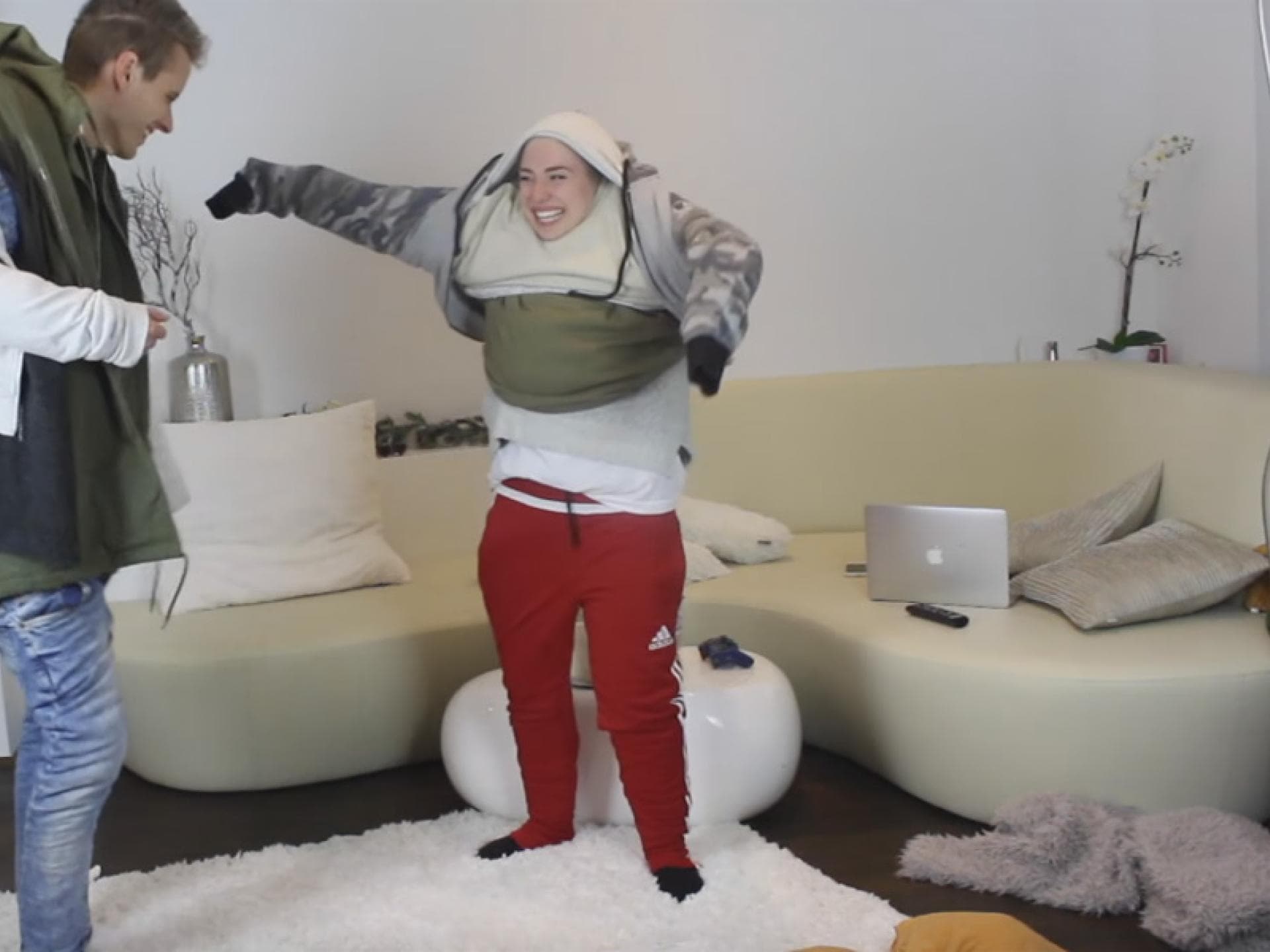 bibi-julian-lagen-challenge-quer bibi-julian-lagen-challenge-quer