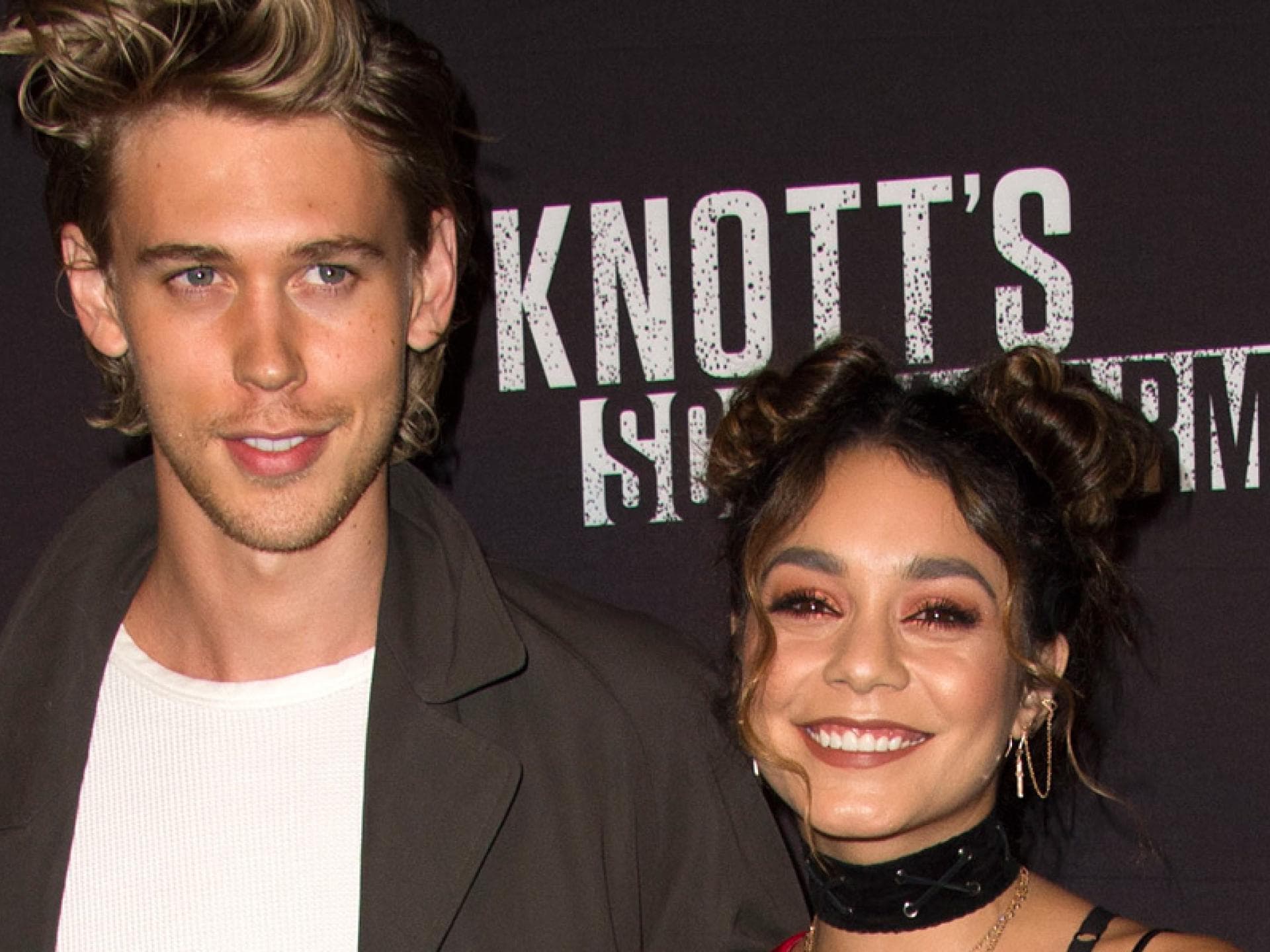 Geldstrafe Vanessa Hudgens Austin Butler quer
