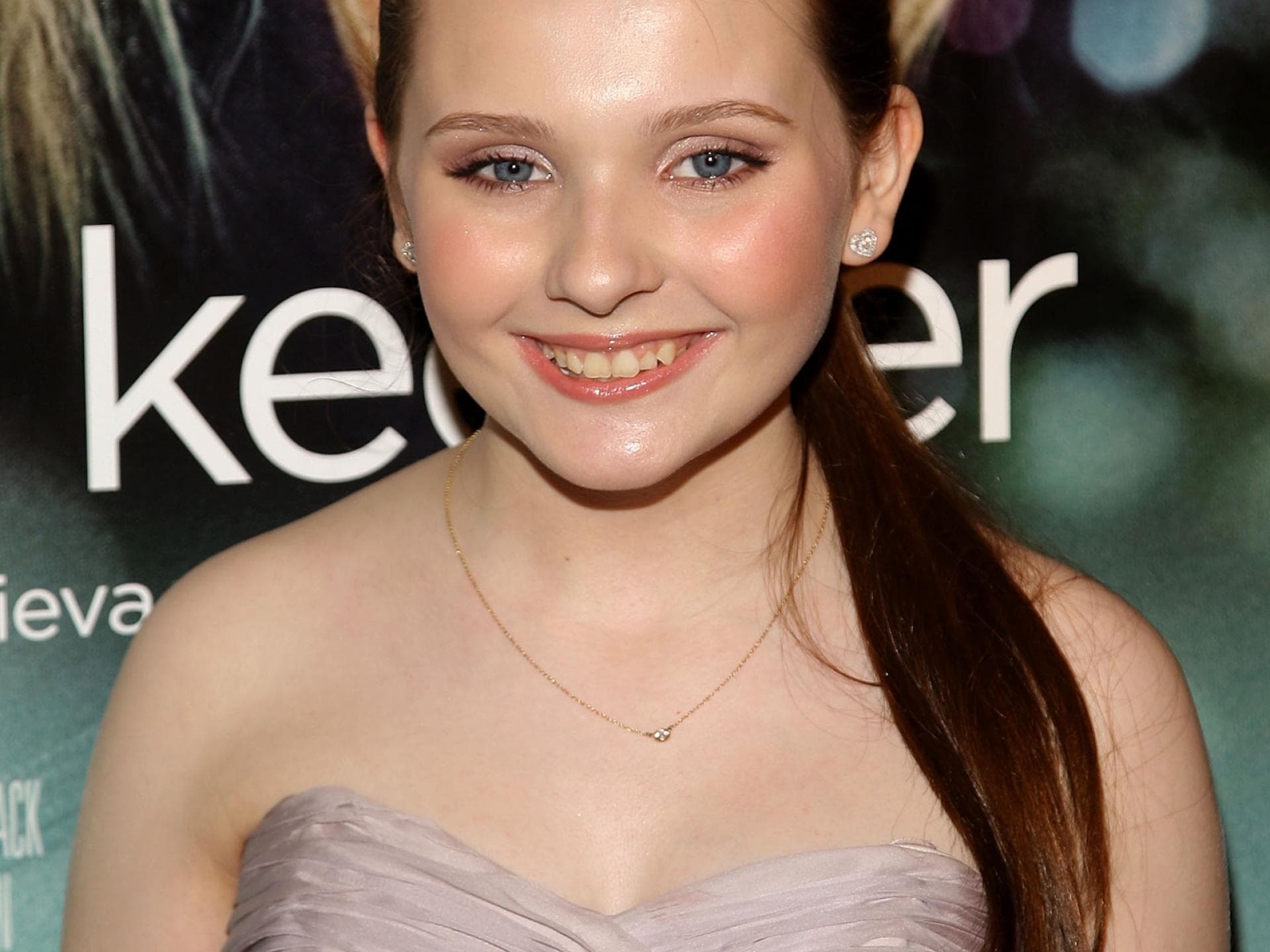 Abigail Breslin mit Pferdeschwanz