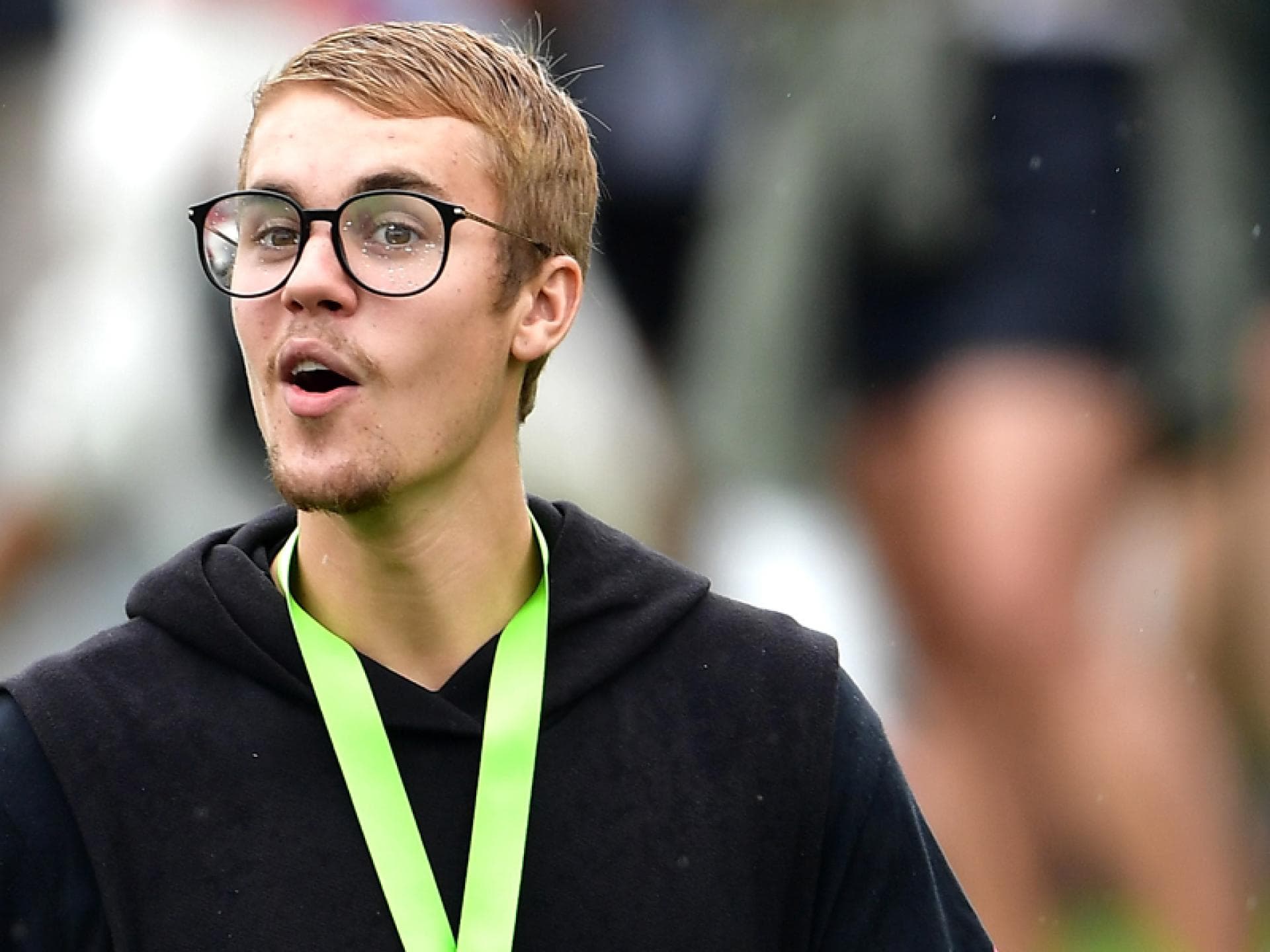 justin-bieber-penis-quer justin-bieber-penis-quer