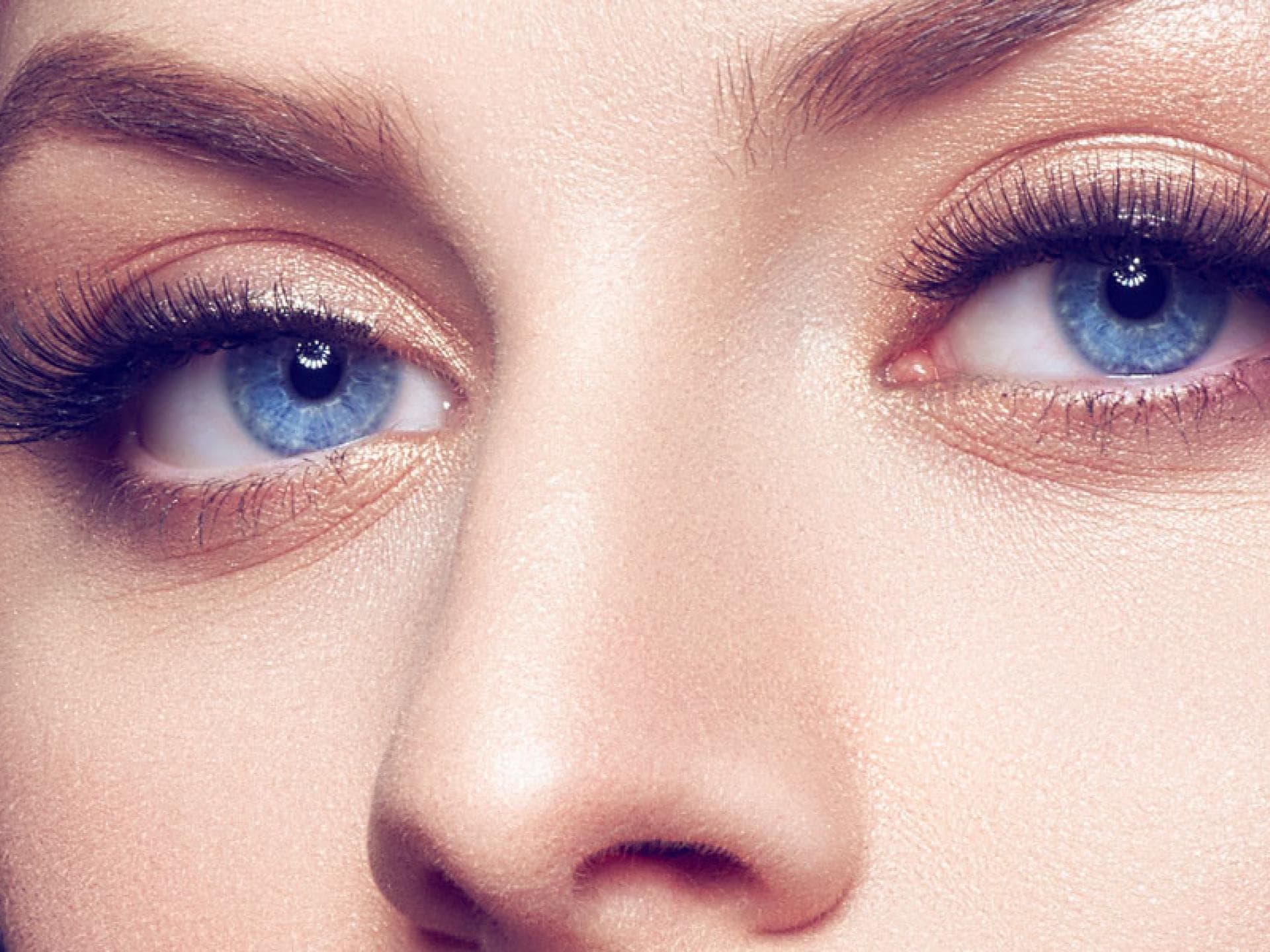 Tipps-für-längere-Wimpern-Aufmacher-quer