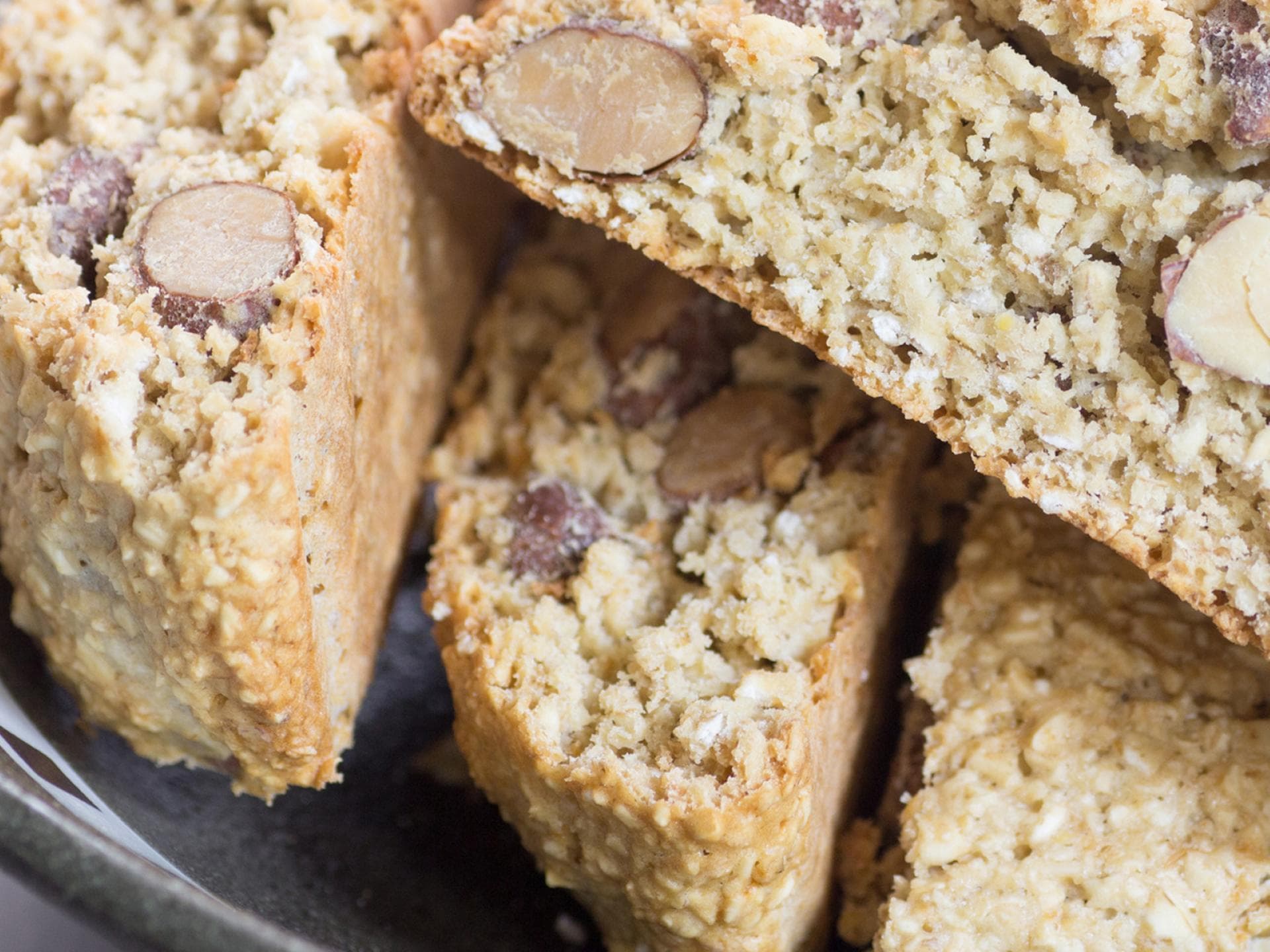 berliner-brot-quer berliner-brot-quer