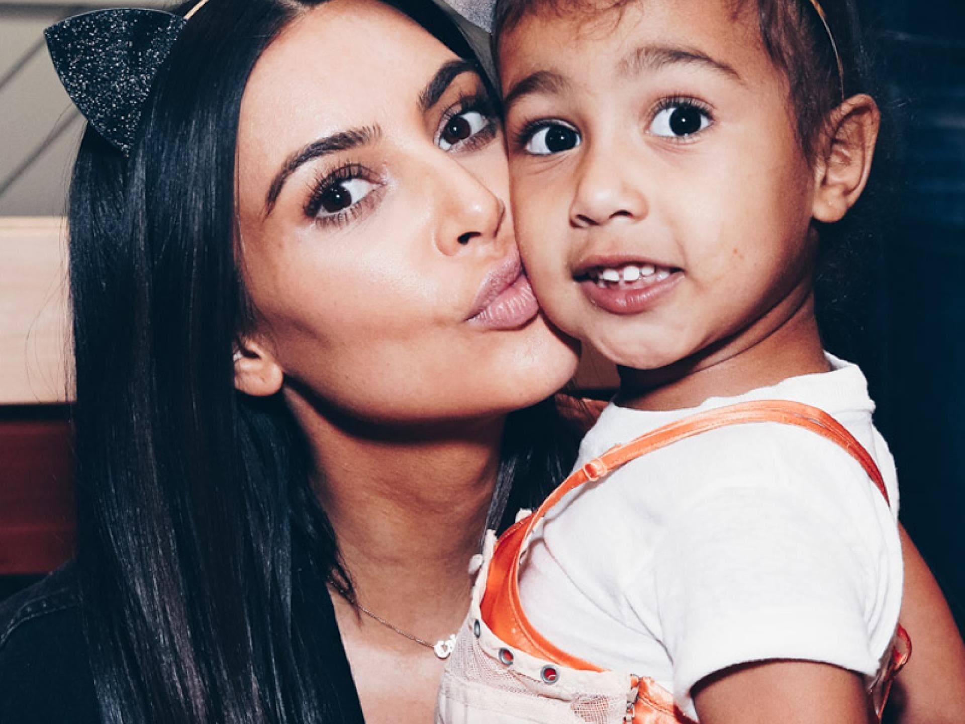 Wie heißt die Tochter von Kim Kardashian?