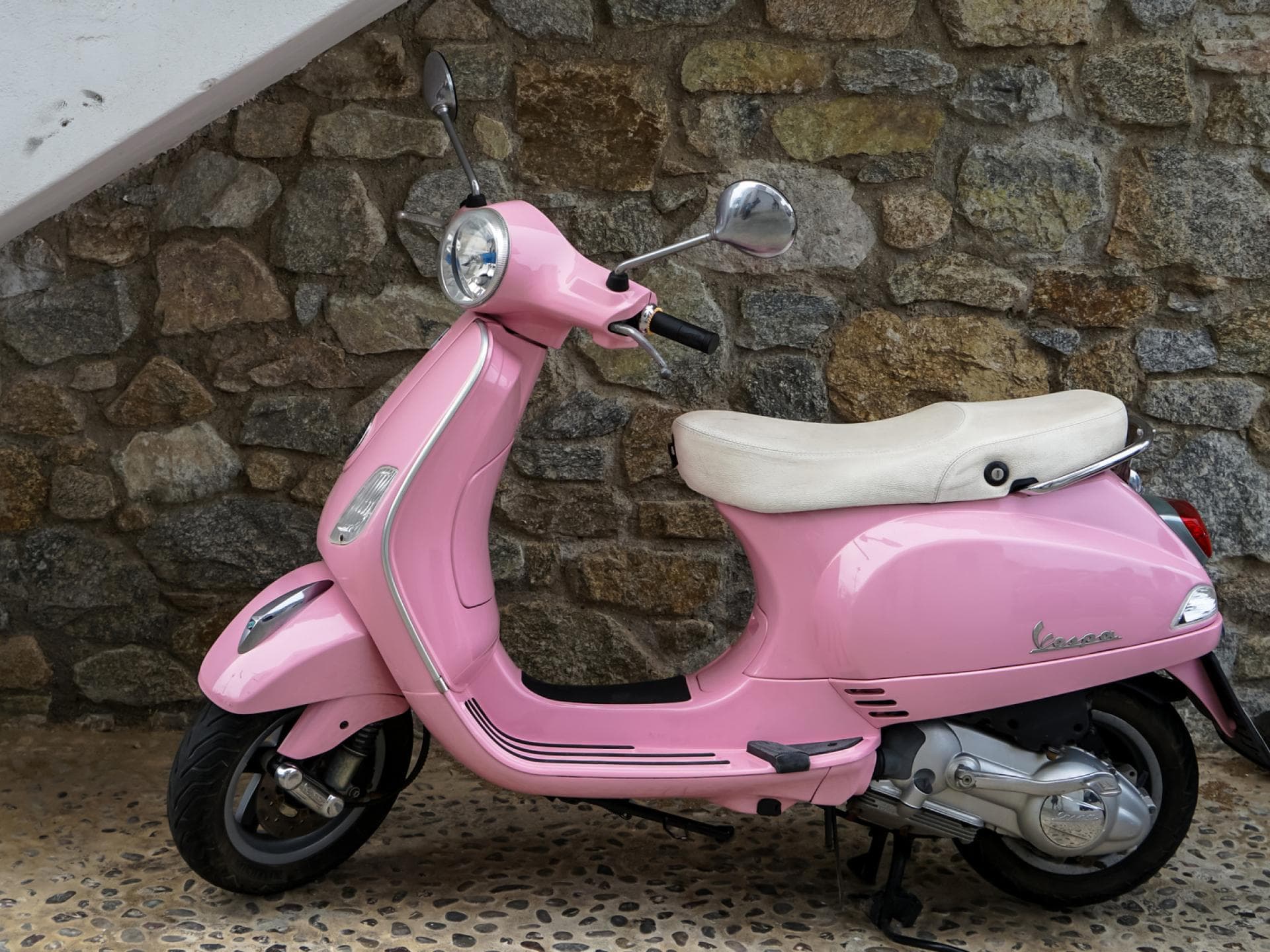 rosa vespa rosa vespa