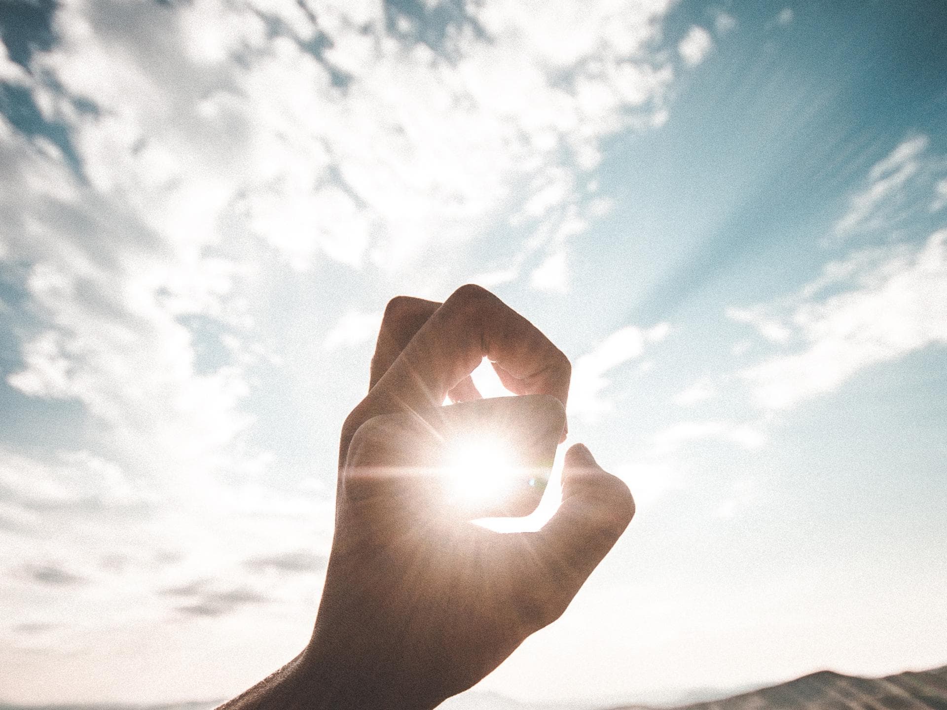 Solarium & UV-Licht gegen Pickel