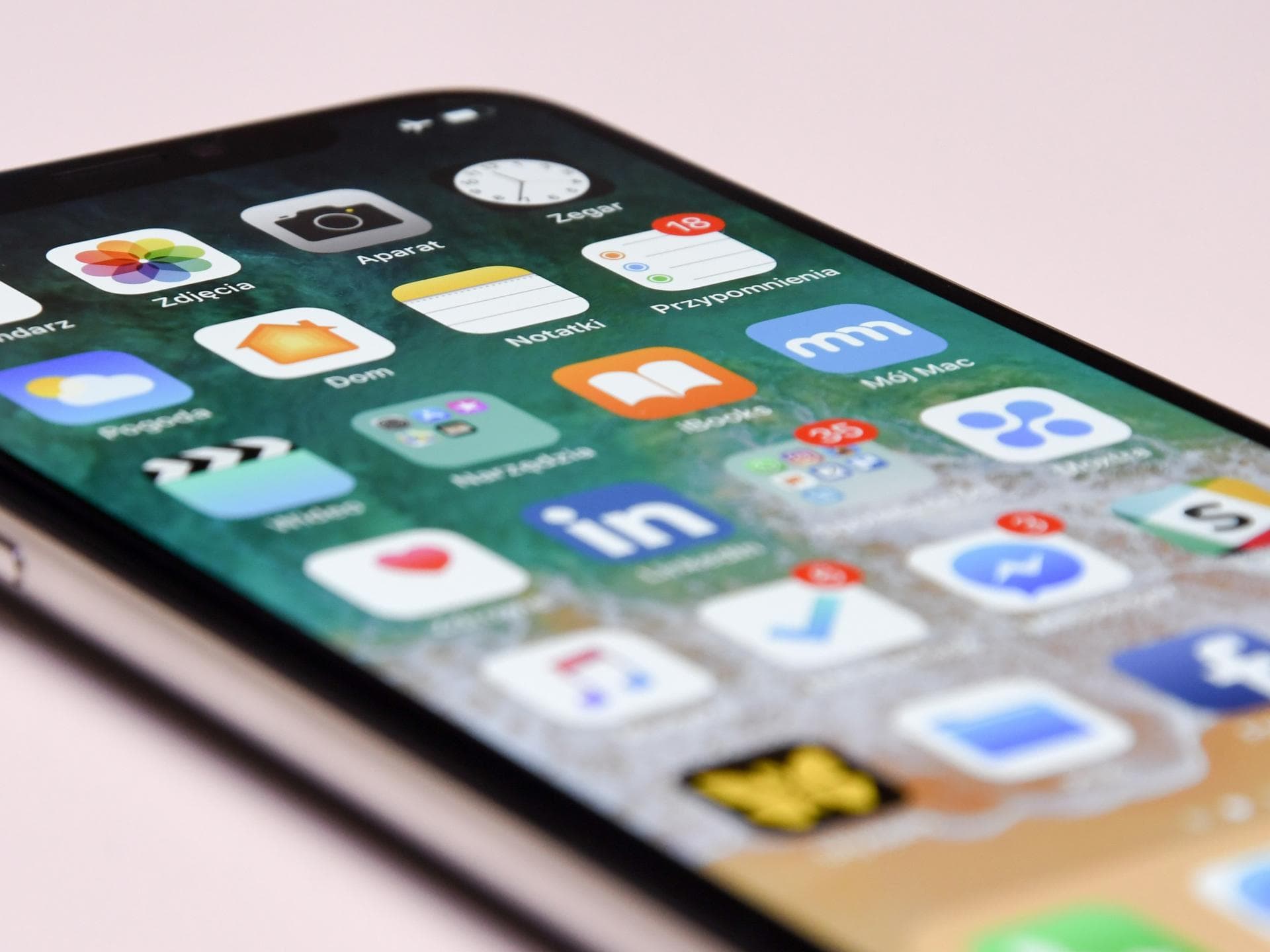 system-update-ios12-quer system-update-ios12-quer