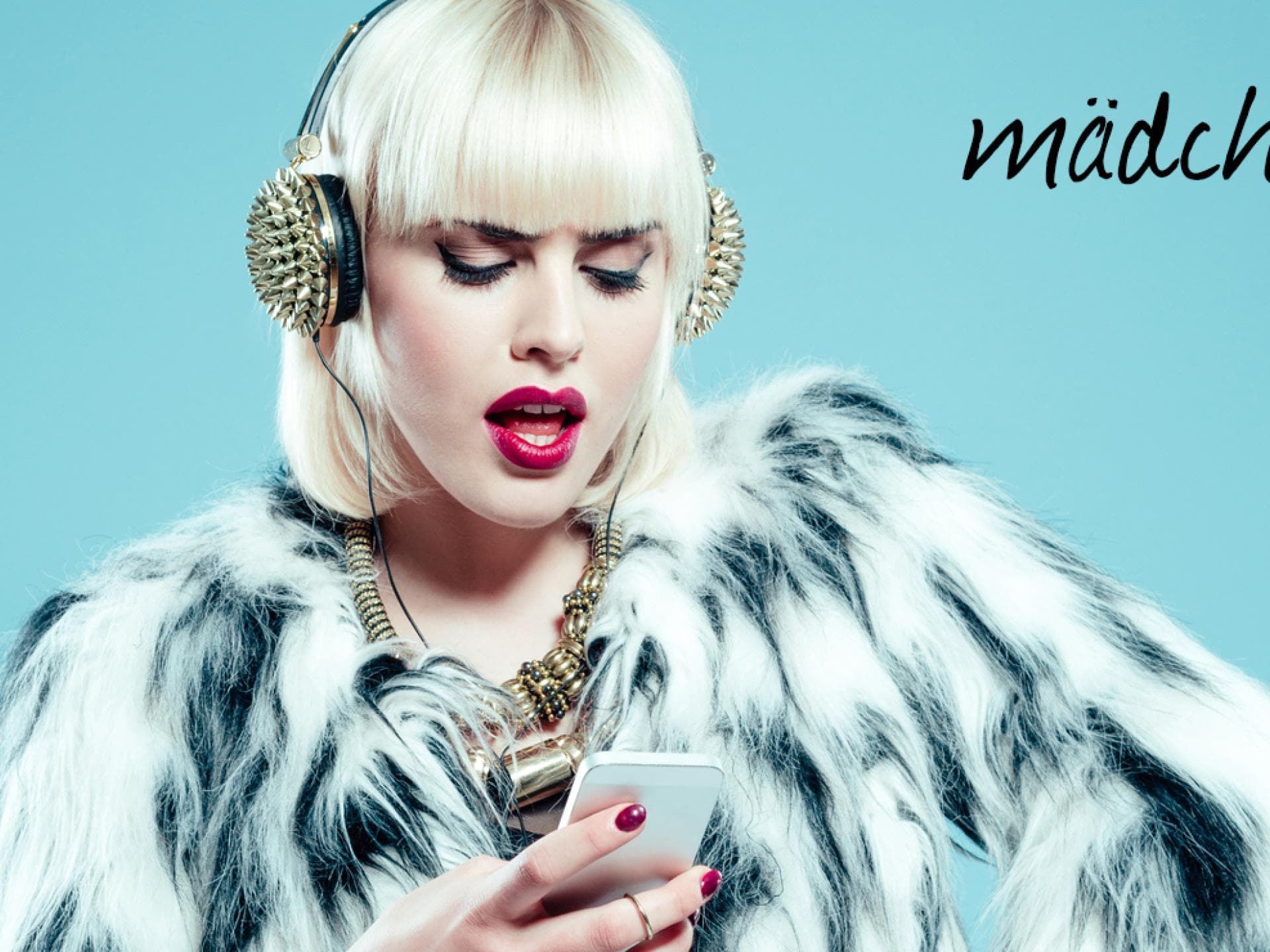 smartphone-necklace-quer