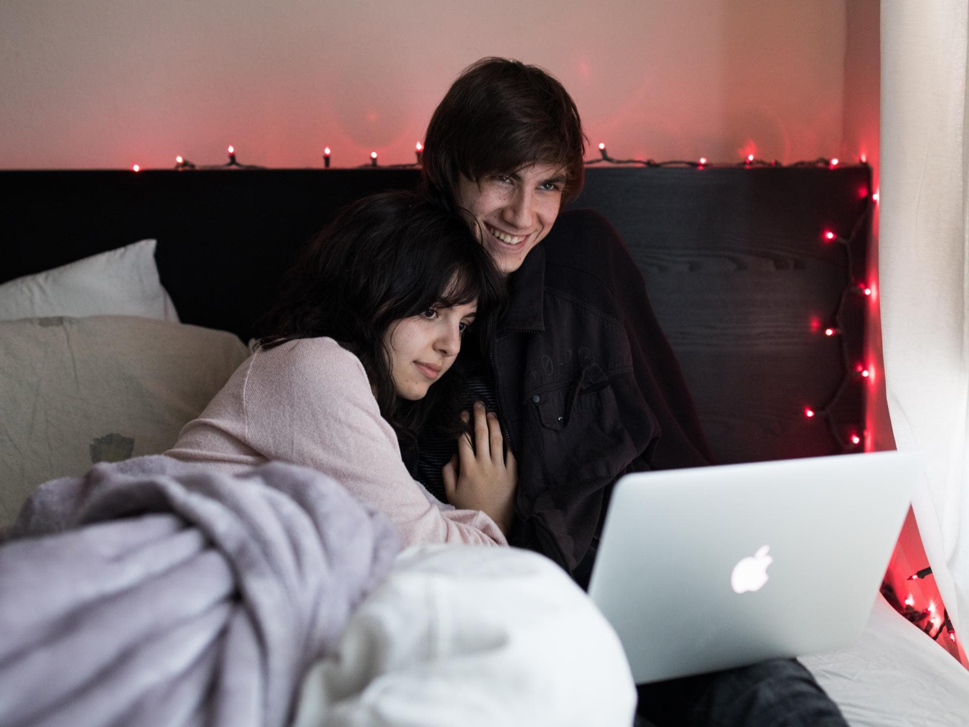 neuer-streaming-dienst-disney-plus-quer neuer-streaming-dienst-disney-plus-quer