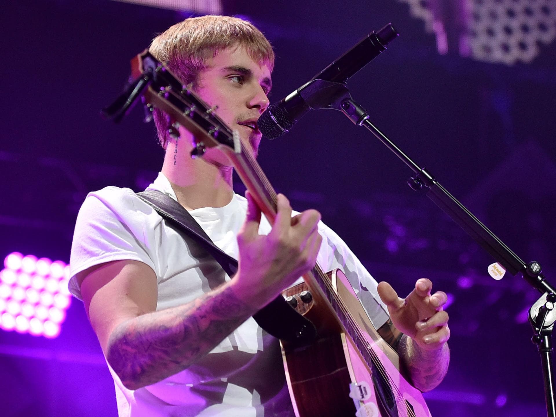 justin-bieber-ed-sheeran-song-quer