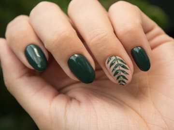 Shellac Nagellack grün