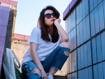 Mädchen mit Sonnenbrille