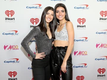 Charli D'Amelio von TikTok mit ihrer Schwester Dixon