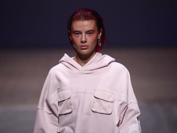 GNTM Romina rote Haare 