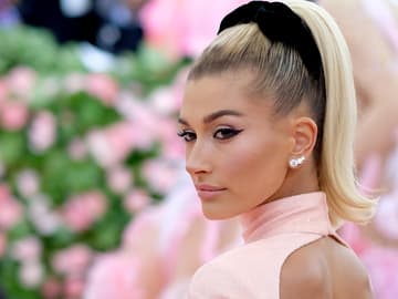 Hailey Bieber