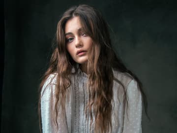 Horoskop Thema: Frau mit langen Haaren