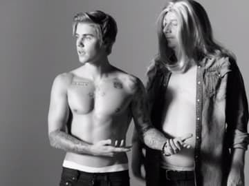 justin-bieber-roast-2028339.jpg