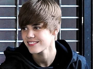 justin-bieber-ddpimages-557x313-919893.jpg