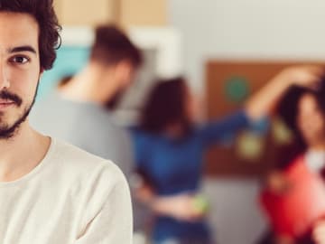 Verliebt in den Lehrer quer