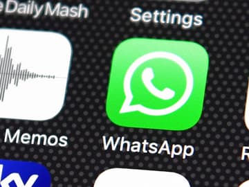 WhatsApp blaue Haken quer