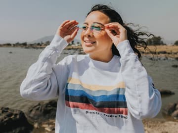 Horoskop Thema: Mädchen mit Brille