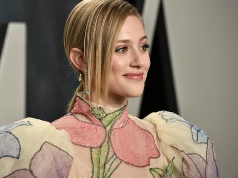 Lili Reinhart