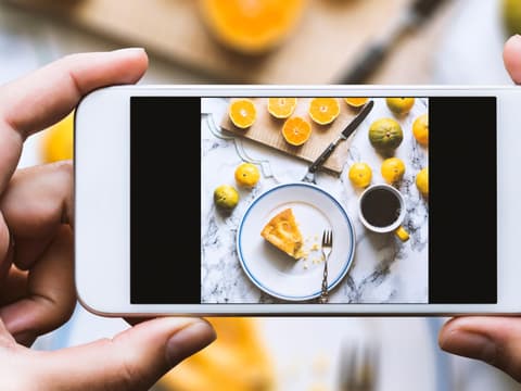 Deshalb-fotografieren-wir-unser-Essen-quer
