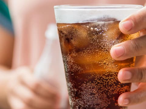 coca-cola-plus-quer coca-cola-plus-quer