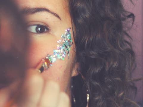 glitzer-makeup-quer glitzer-makeup-quer