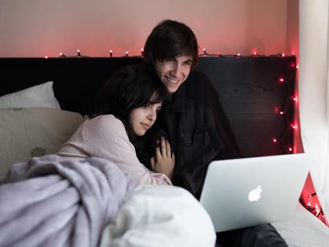 neuer-streaming-dienst-disney-plus-quer neuer-streaming-dienst-disney-plus-quer