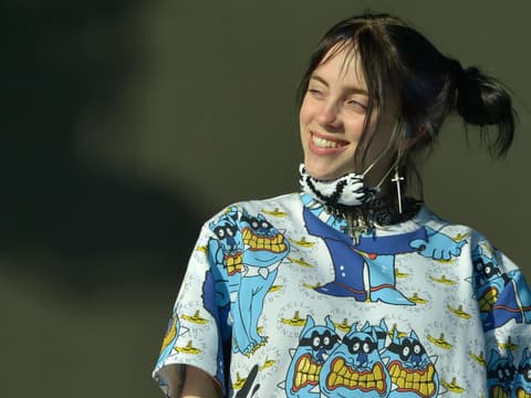 billie-eilish-neue-frisur-quer billie-eilish-neue-frisur-quer