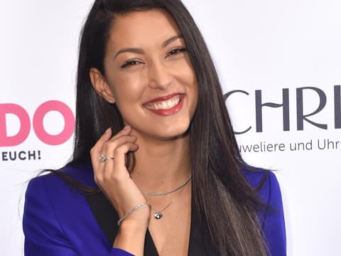 rebecca-mir-neue-frisur-quer