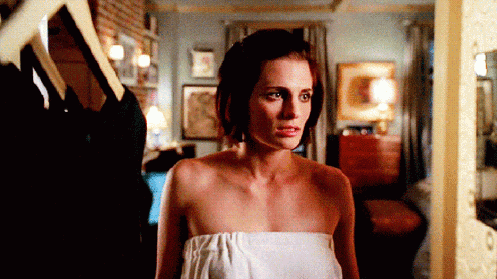 nothing-to-wear-557-2082332.gif