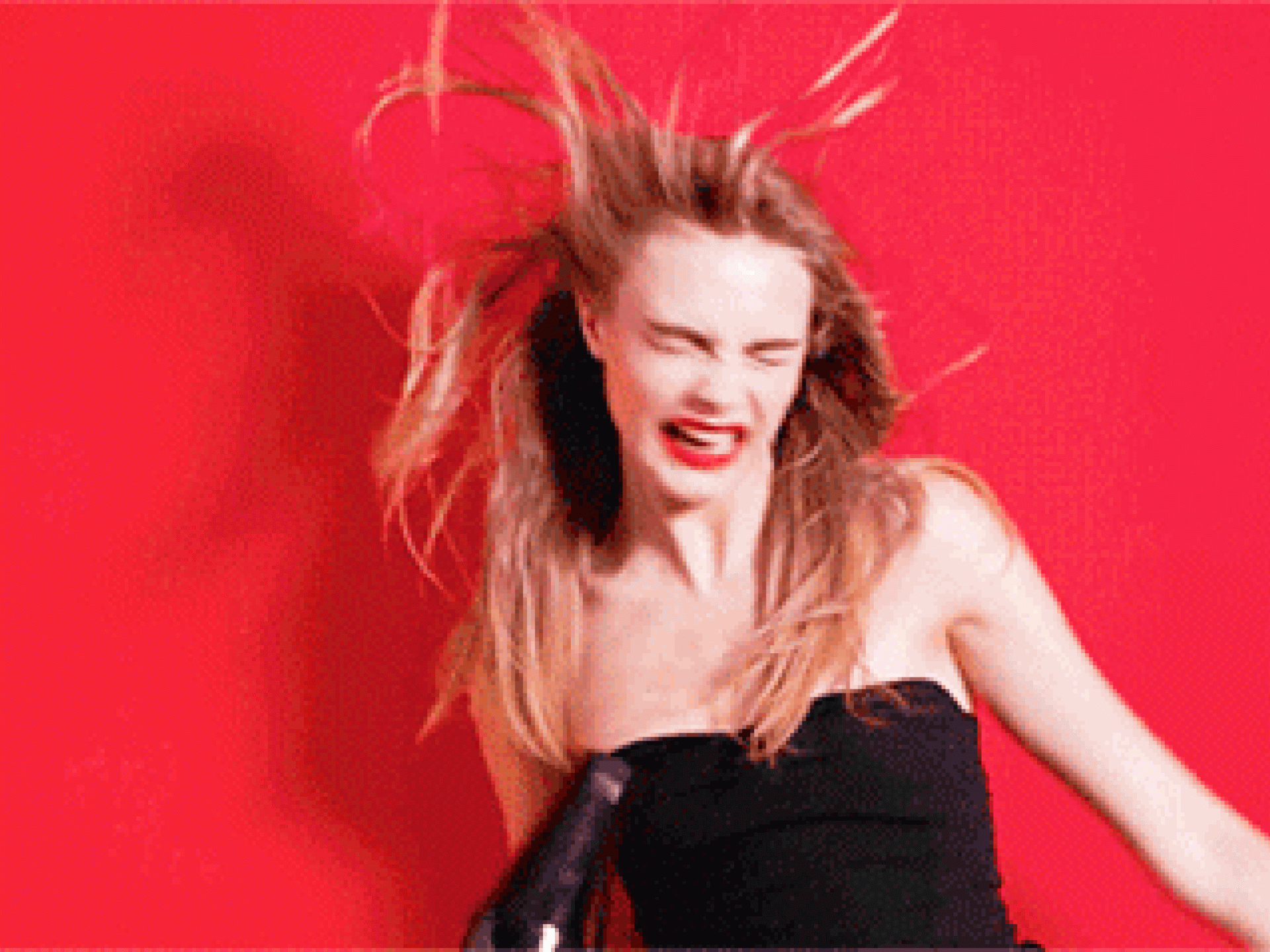 Haare föhnen, aber richtig! Haare föhnen, aber richtig!