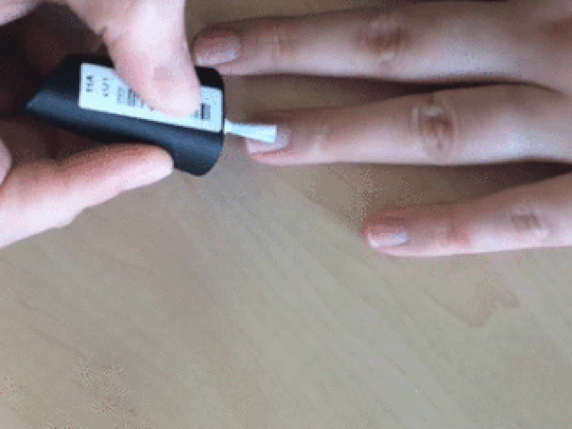 Nailart mit Panda: Schritt 1